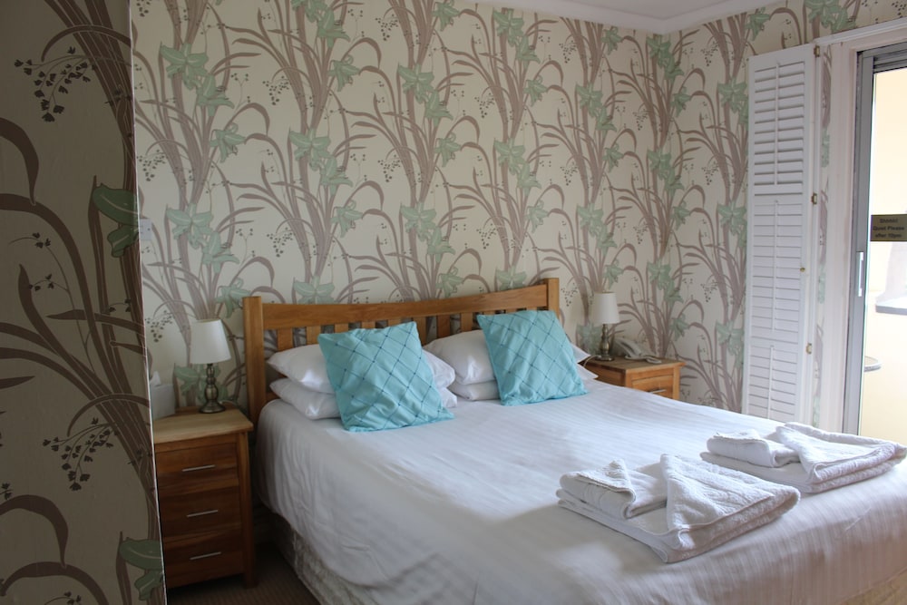 Standard Double Room - Photo 7