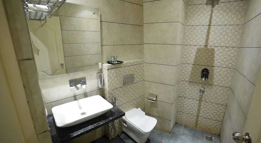 Superior Room - Photo 36