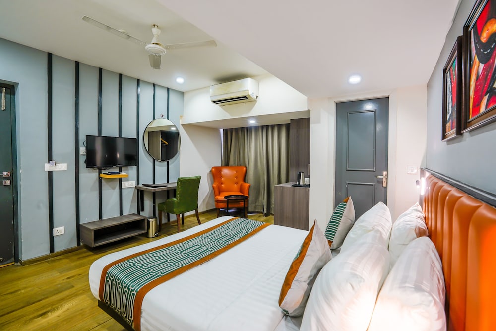 Executive Room - Photo 9
