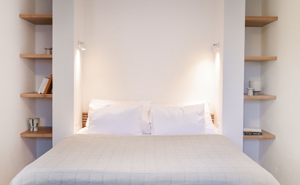Comfort Room photo 2