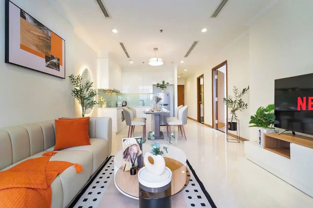 Presidential Suite, 2 Bedrooms, Club Lounge Access, City View