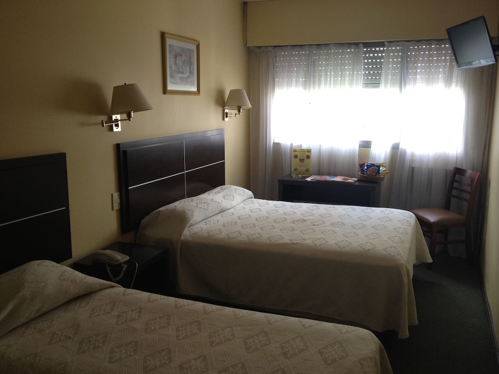 Standard Twin Room, 1 Bedroom - Photo 4