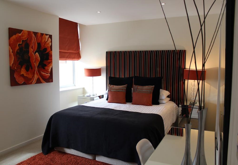 Apartment, Ensuite photo 3