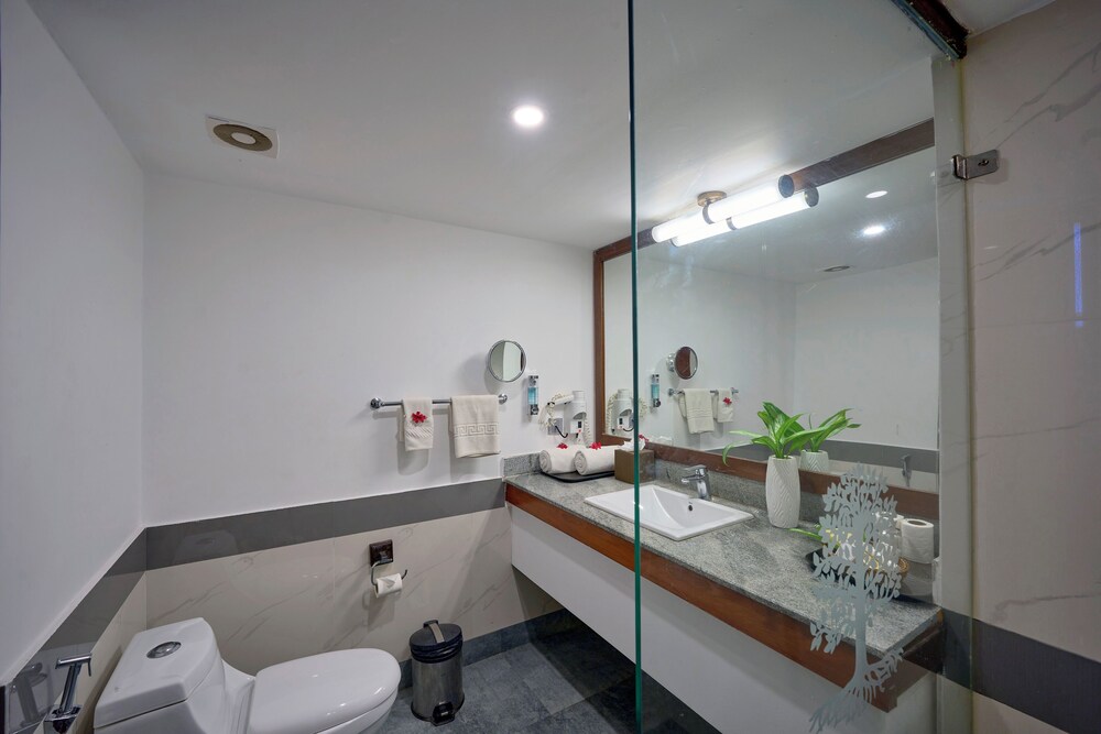 Lakeview Premium Terrace Rooms photo 3