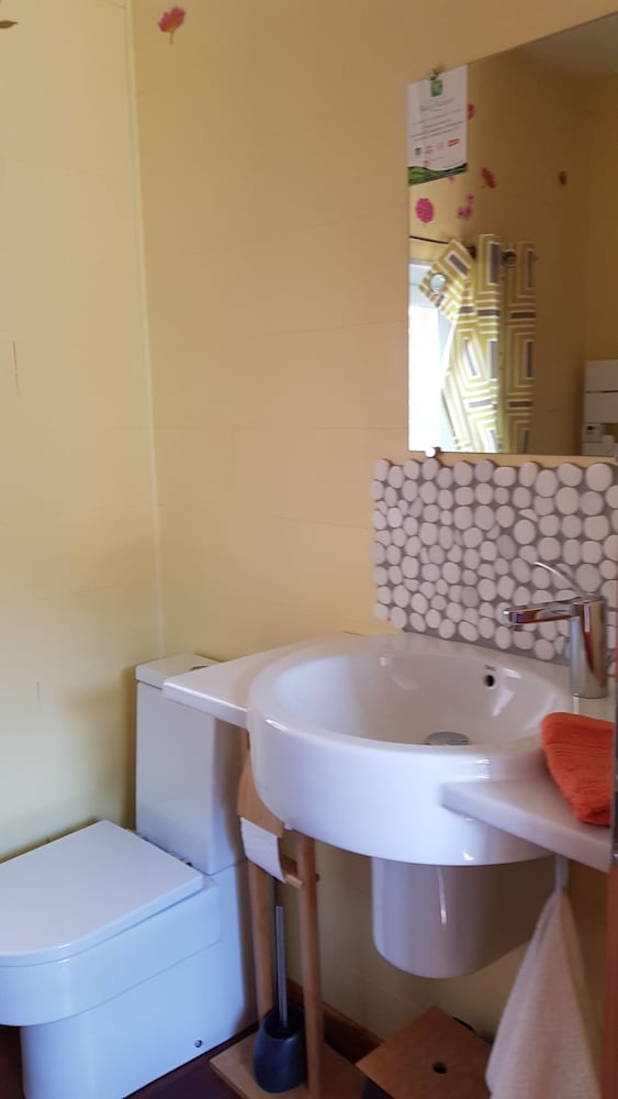 Superior Twin Room, Ensuite, Garden View (LA COQUETTE) photo 2