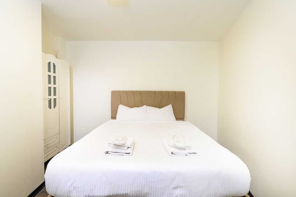 Classic Triple Room photo 2