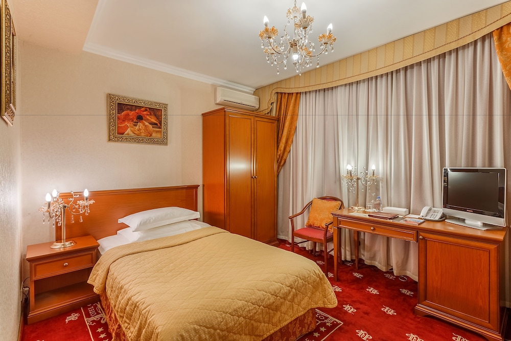Classic Single Room, 1 Large Twin Bed