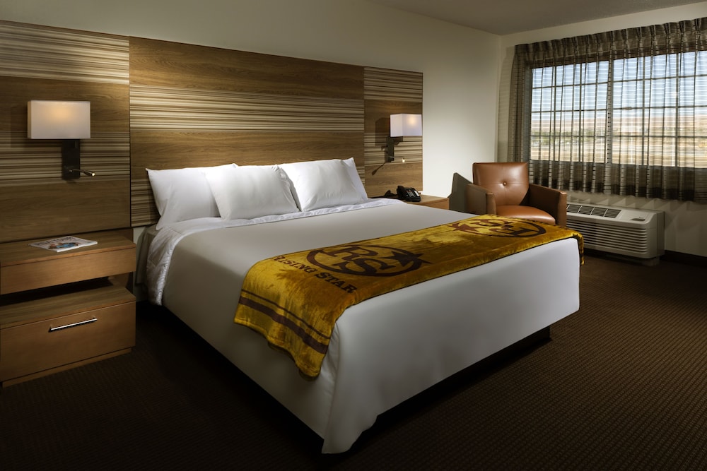 Deluxe Room, 1 King Bed