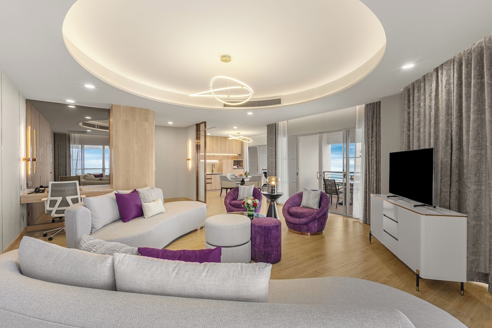 Two Bedroom Regency Suite - Modern Style