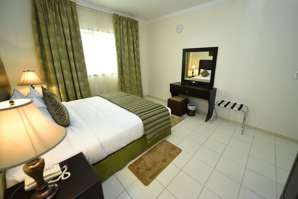 Suite, 1 Bedroom photo 3