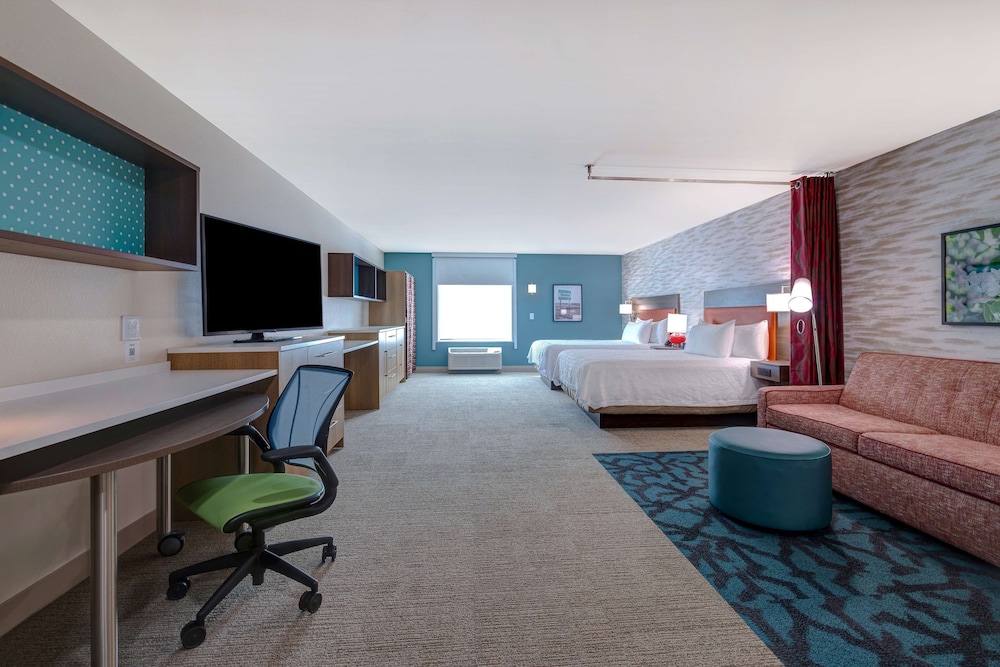 Studio, 2 Queen Beds, Accessible (Roll-In Shower) - Photo 1