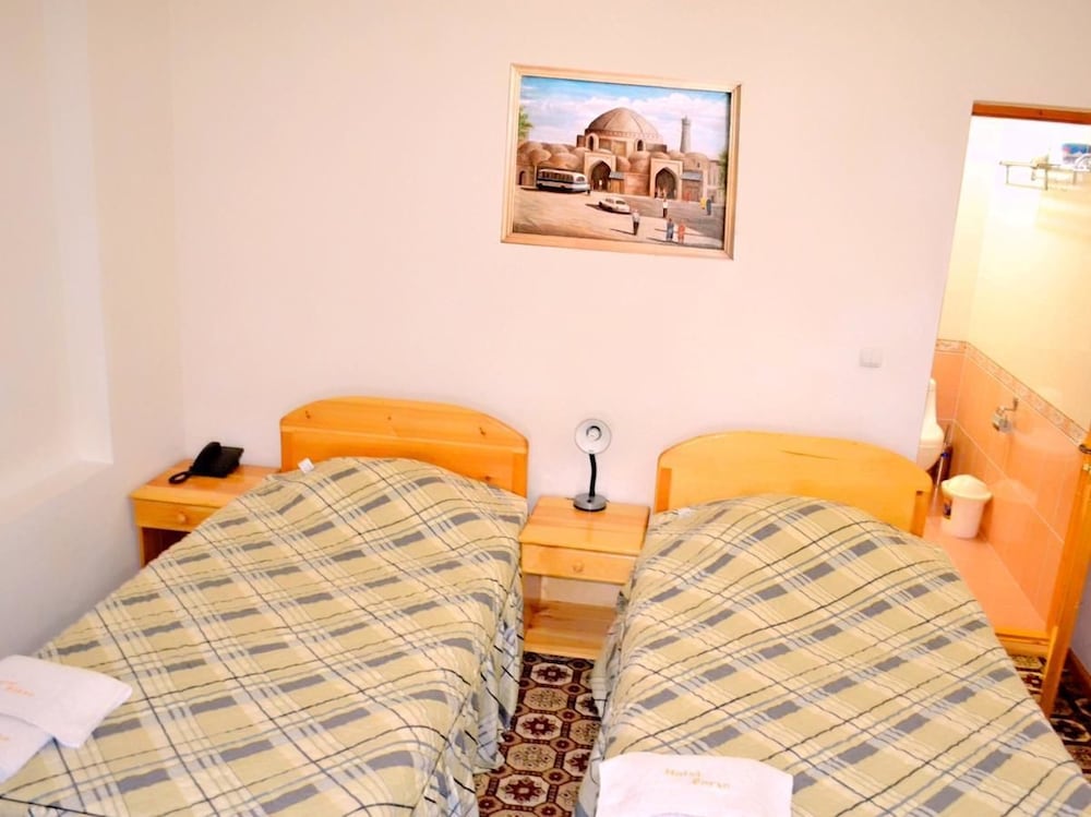 Standard Double Or Twin Room photo 3