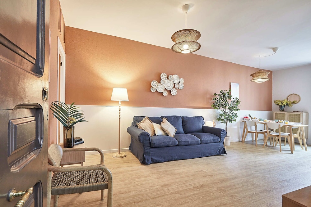 Apartamento Familiar, Balcón