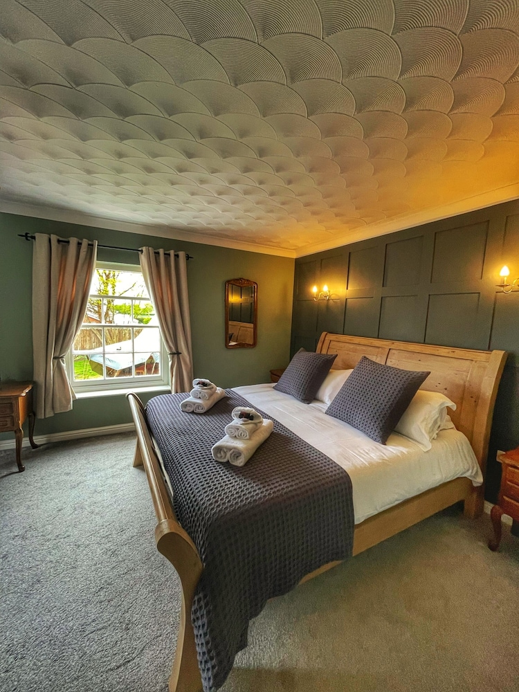Double Room, Ensuite, Garden View photo 2