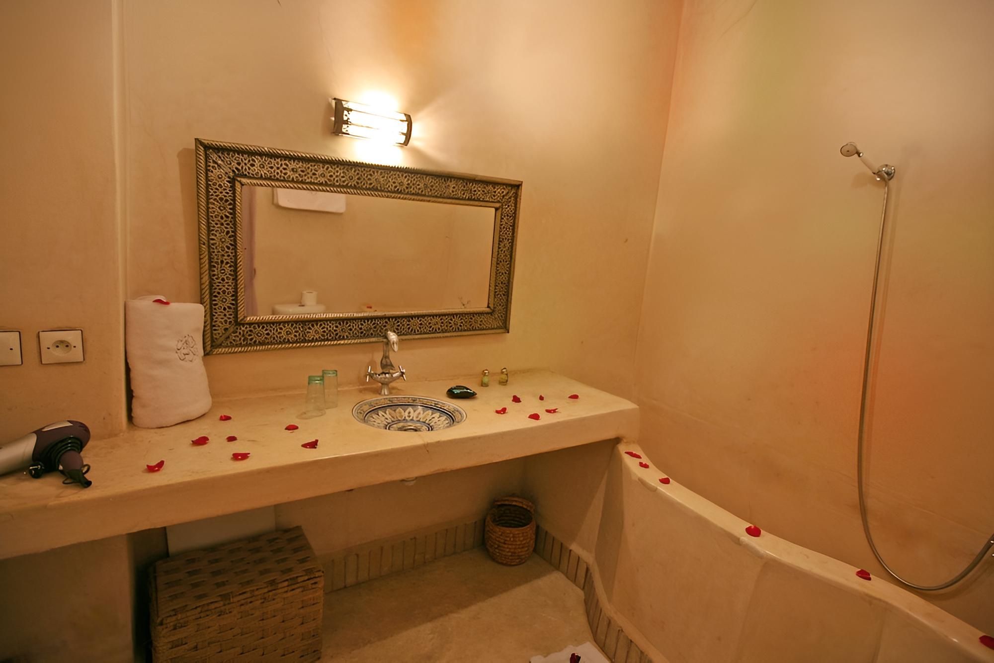 Standard Suite