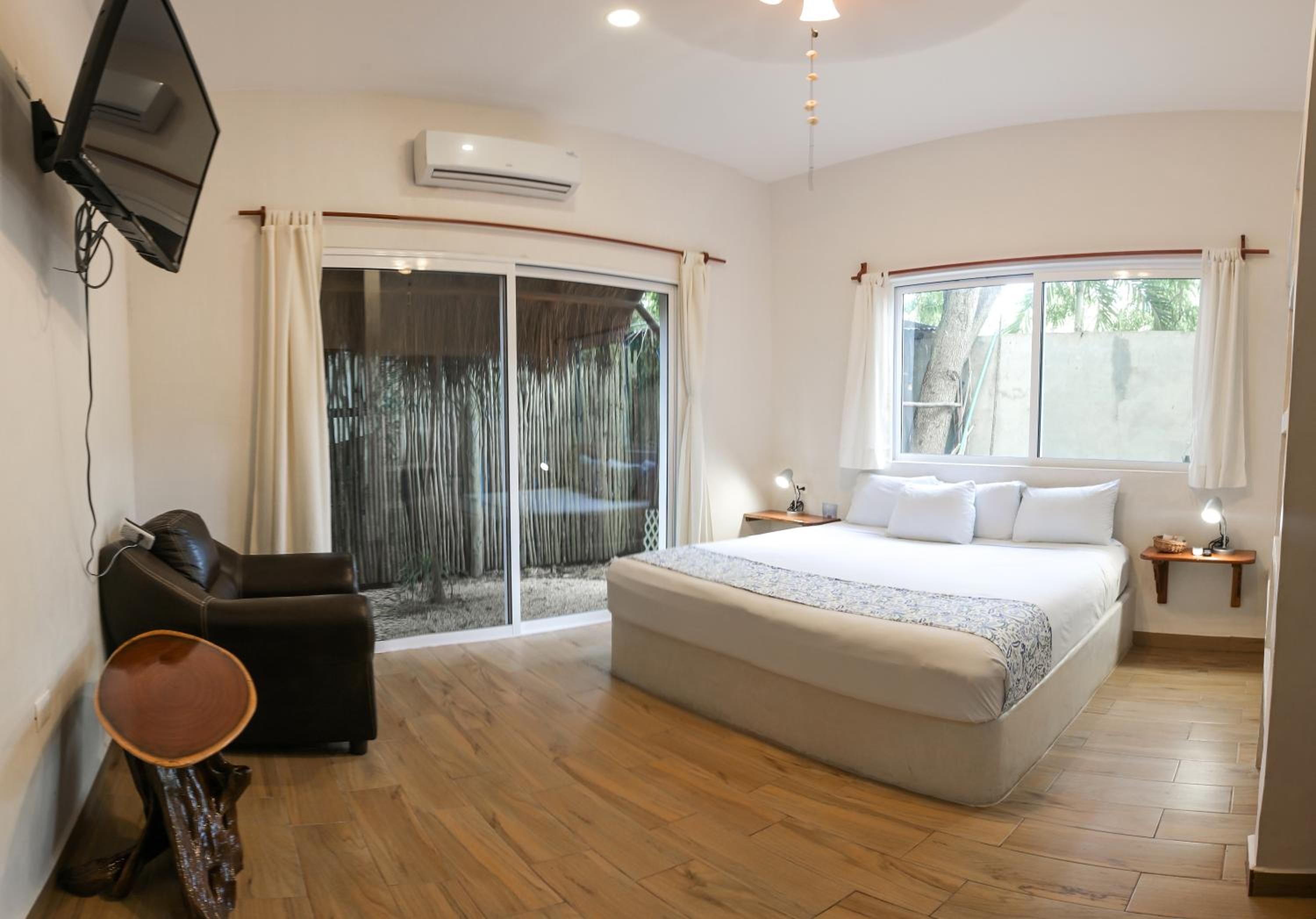 Superior Apartment - Photo 7