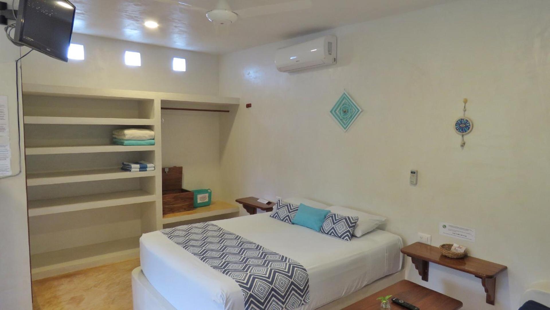 Junior Suite with Balcony - Photo 1