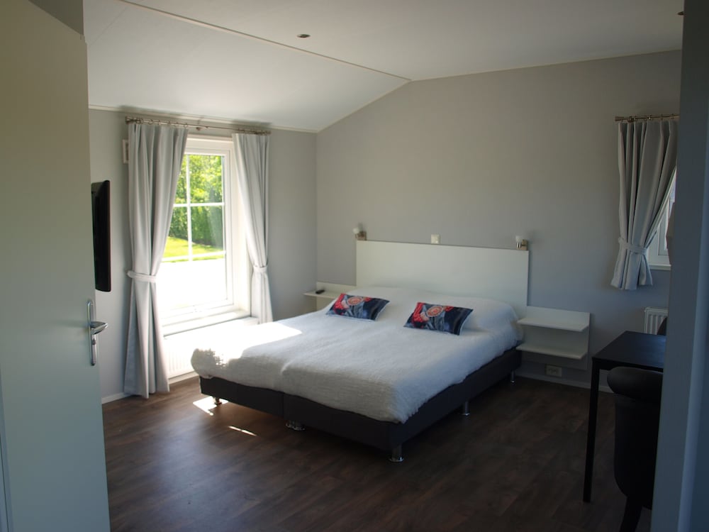 Hotelstudio aan het water photo 1