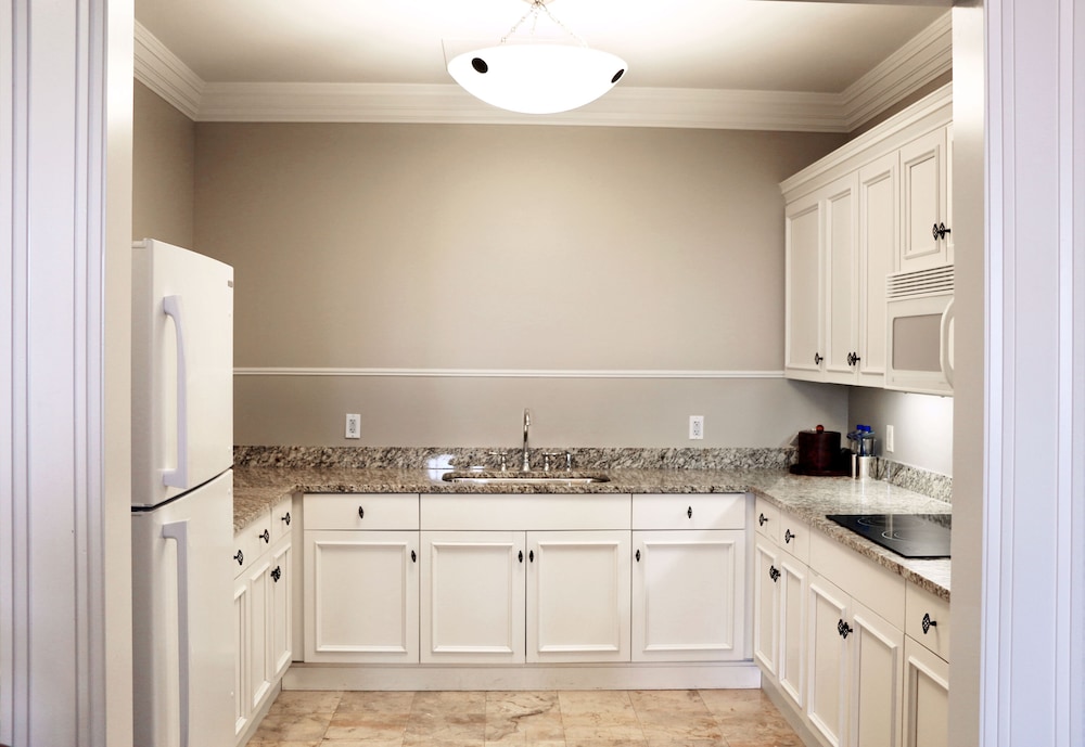 Suite (Brookside) - Photo 4