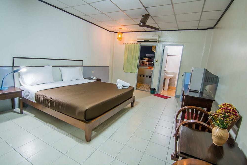 Standard Double Room with Balcony photo 3