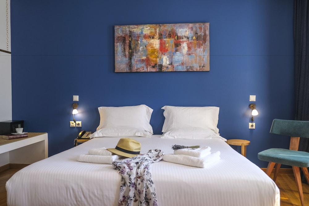 Deluxe Double Room, City View photo 1