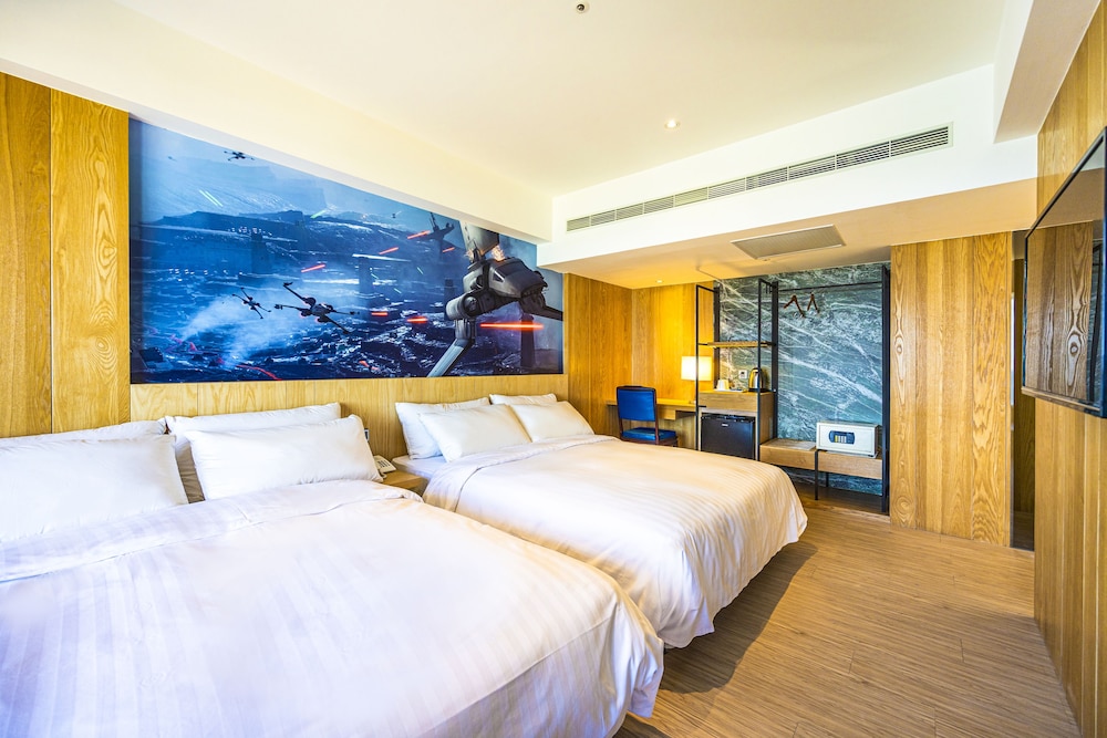 Classic Quadruple Room
