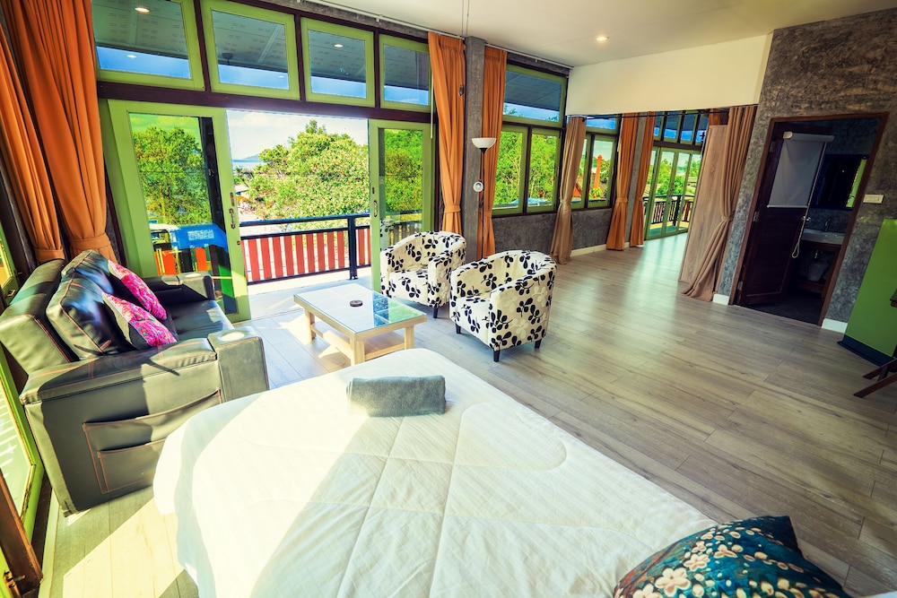 Superior Suite, 1 Bedroom, Balcony, Sea View