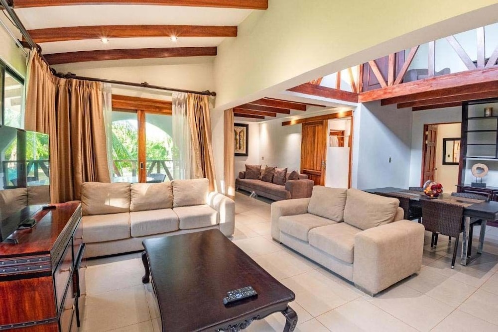 Family Villa photo 1