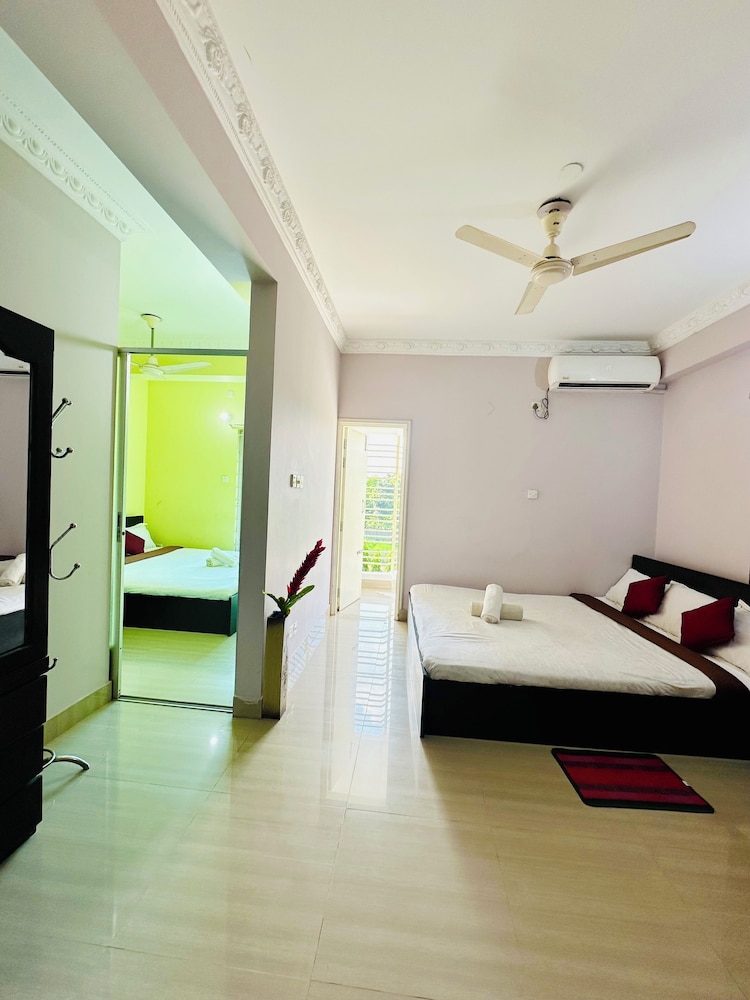 Signature Twin Room photo 1