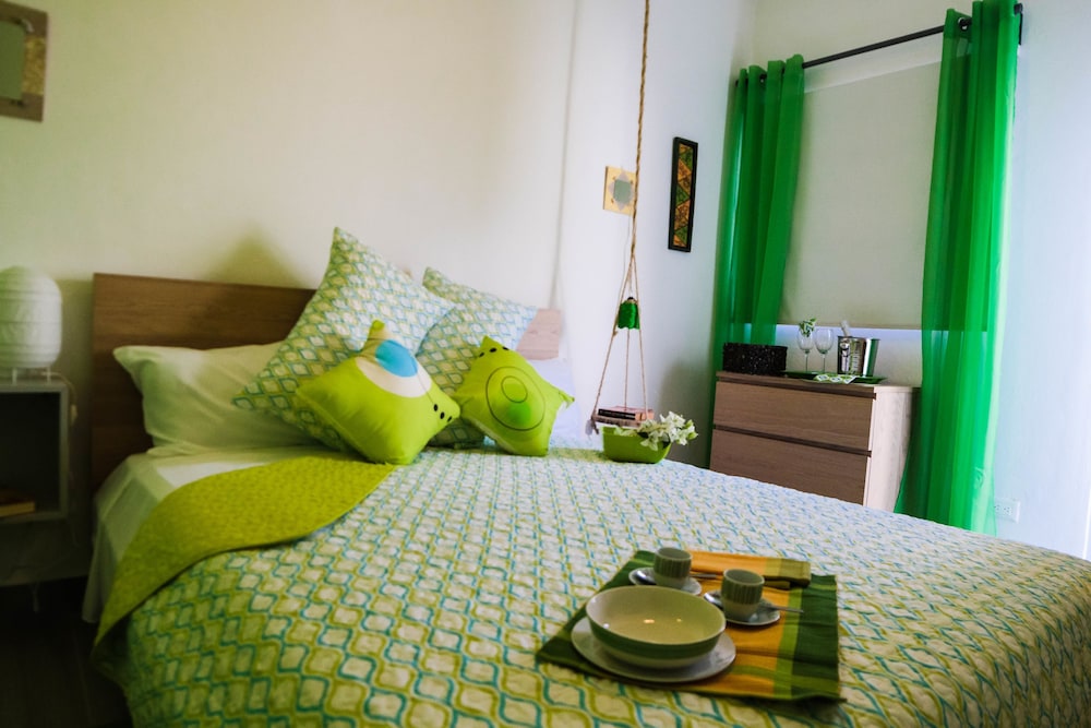 Double or Twin Room, Multiple Beds, Non Smoking photo 1