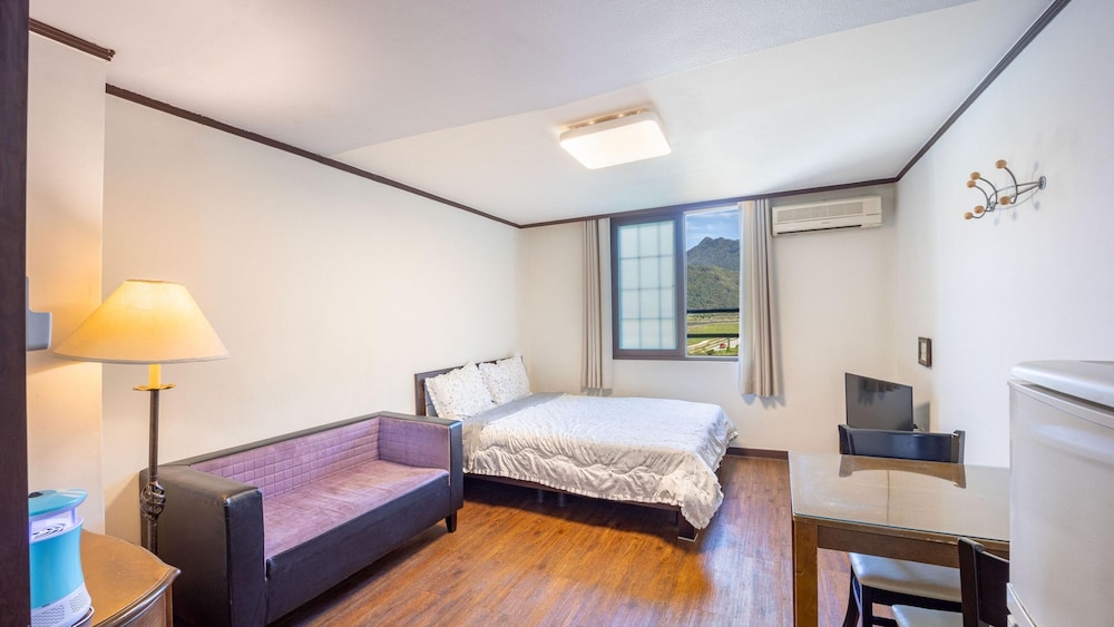 Basic Room, 1 Bedroom (301ho(Rose,withpet))