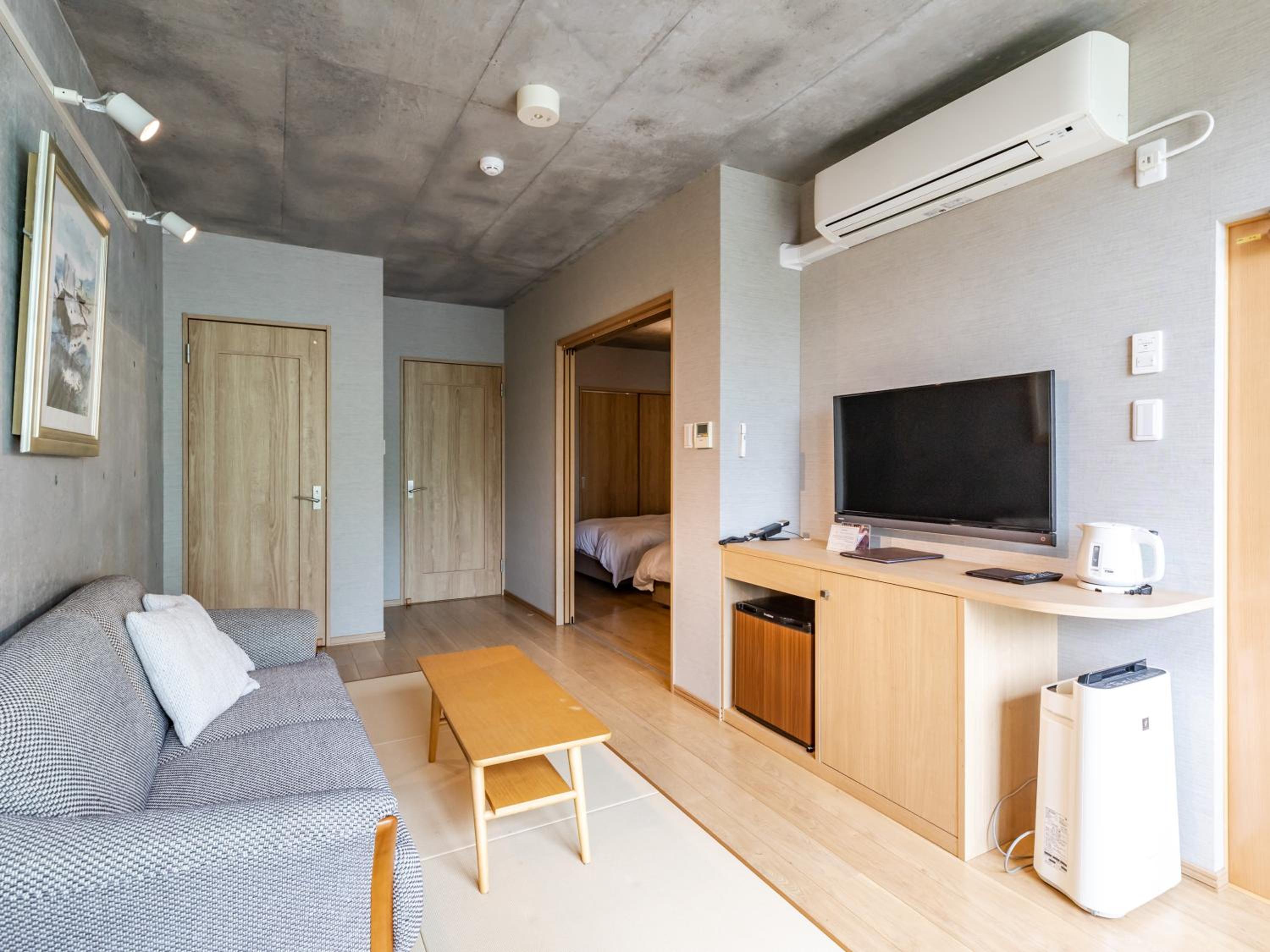 Standard Triple Room photo 2