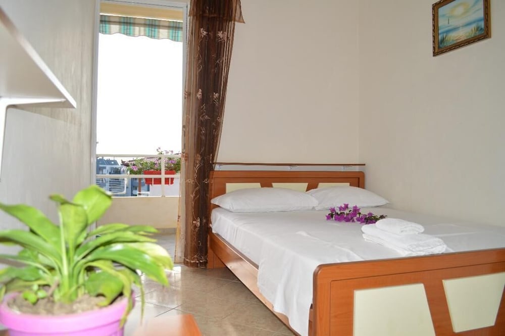 Comfort Twin Room