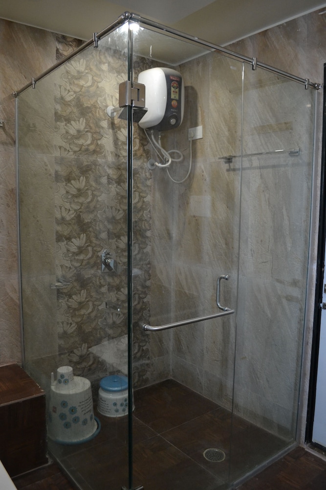 Honeymoon Room photo 3