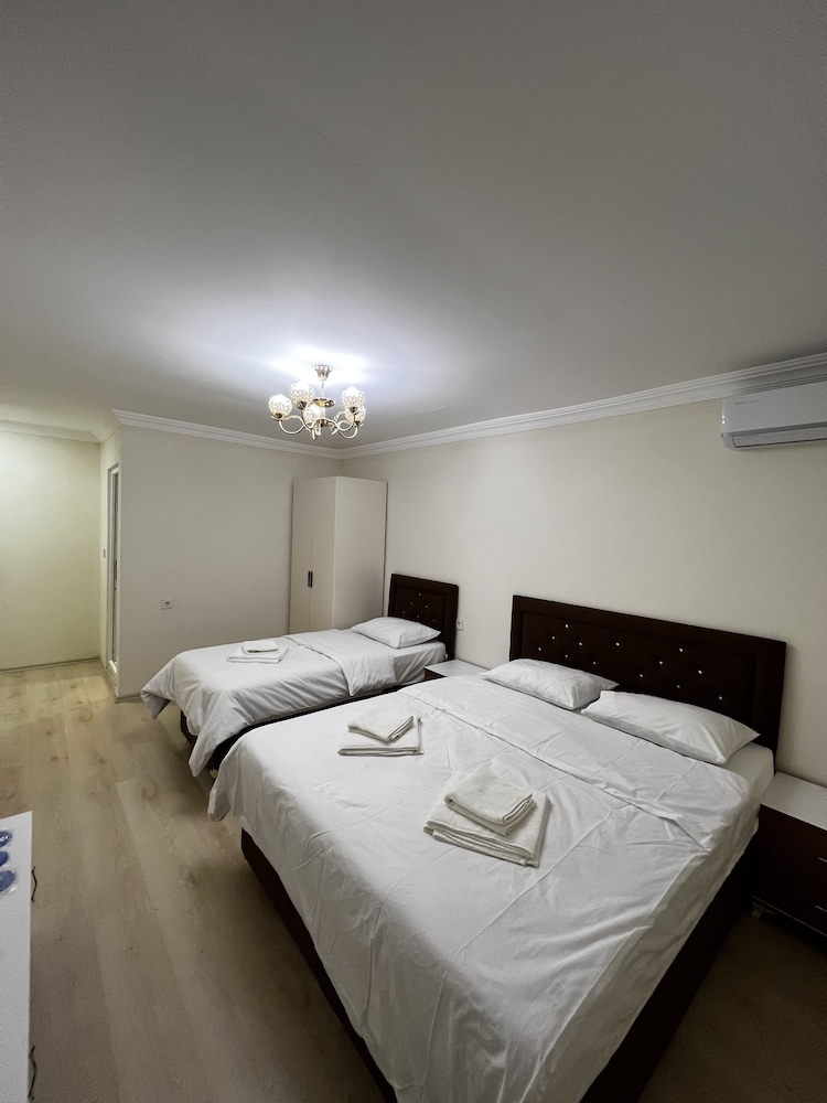 Classic Triple Room photo 1