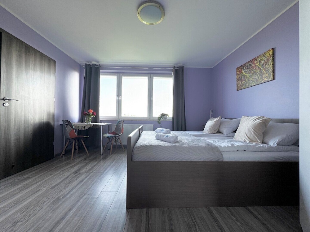 Basic Double Room, Private Bathroom photo 1