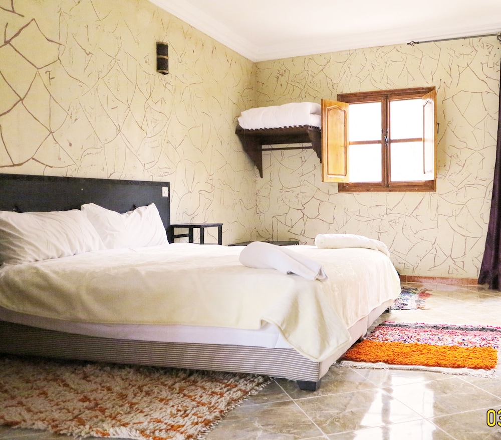 Twin Room, Non Smoking photo 1