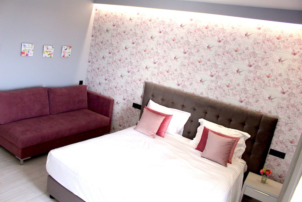 Superior Double or Twin Room photo 1