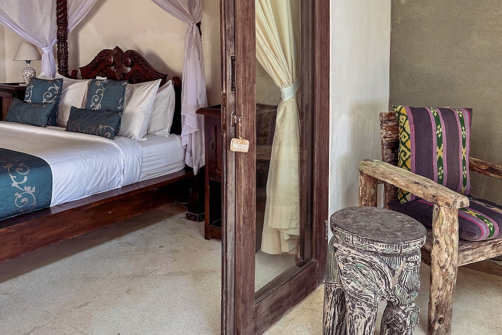 Double Room with Inside Ocean View - Photo 8