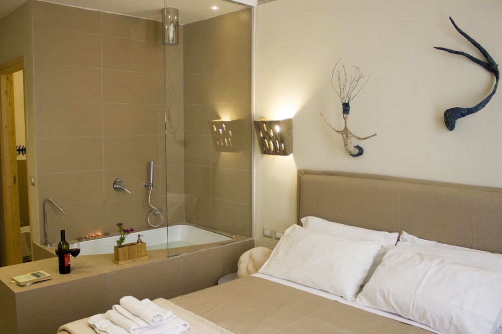 Luxury Triple Room