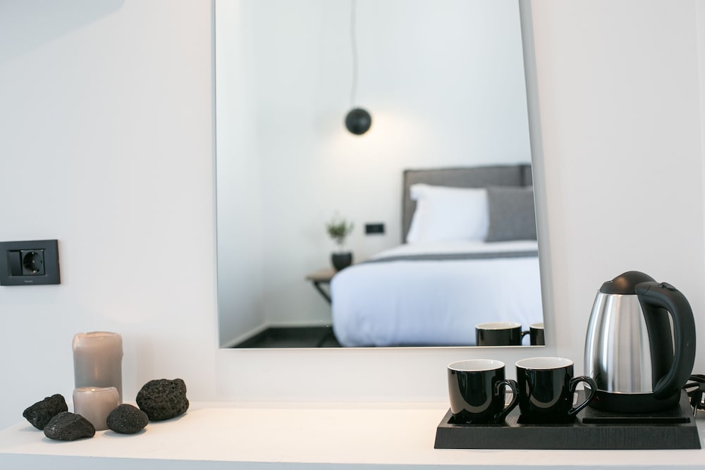 Panoramic Suite, Sea View - Photo 7