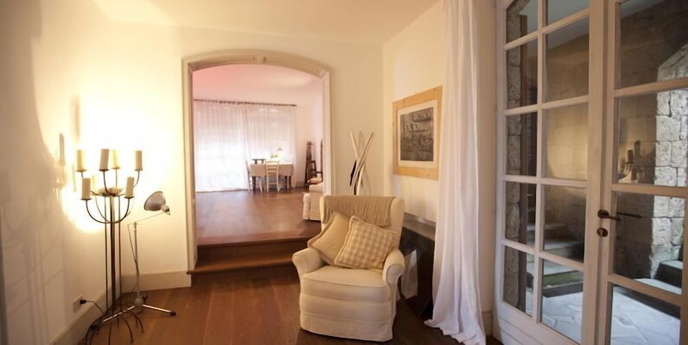 Apartment, Annex Building photo 2