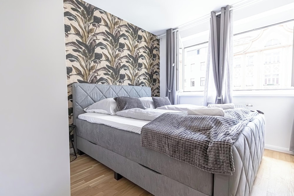Basic Apartment