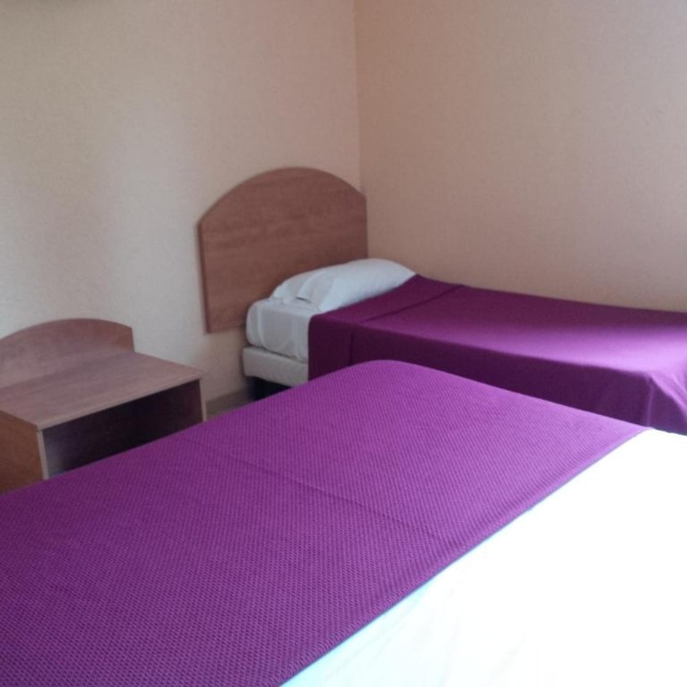 Triple Room - Photo 3
