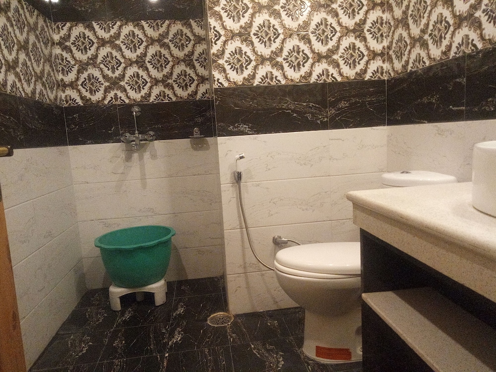 Superior Triple Room, 1 Double Bed photo 2