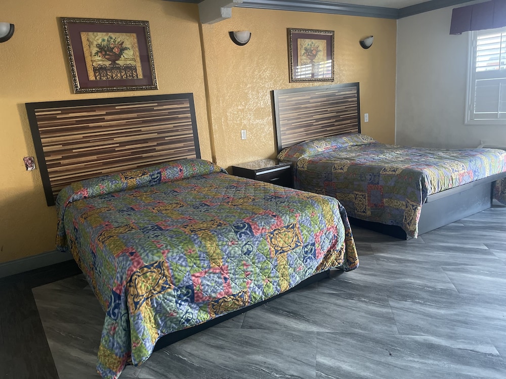 Family Double Room photo 3