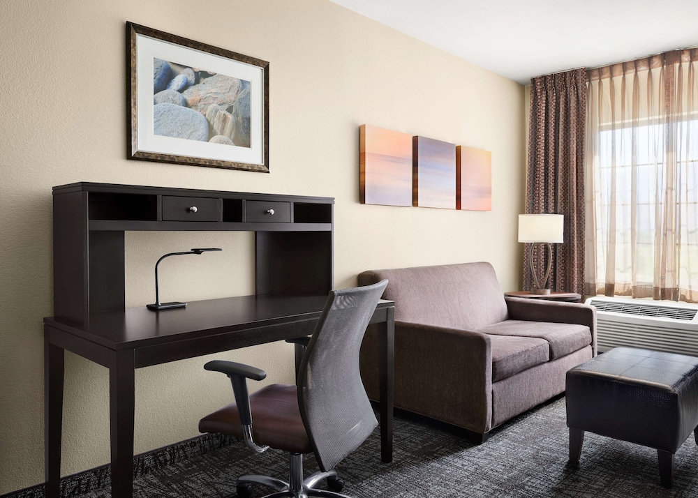 Suite, Multiple Beds, Accessible (Roll-In Shower) photo 2