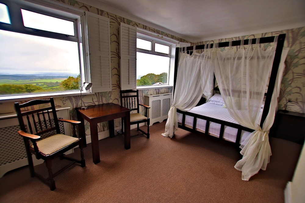 Superior Room, Sea View - Photo 13