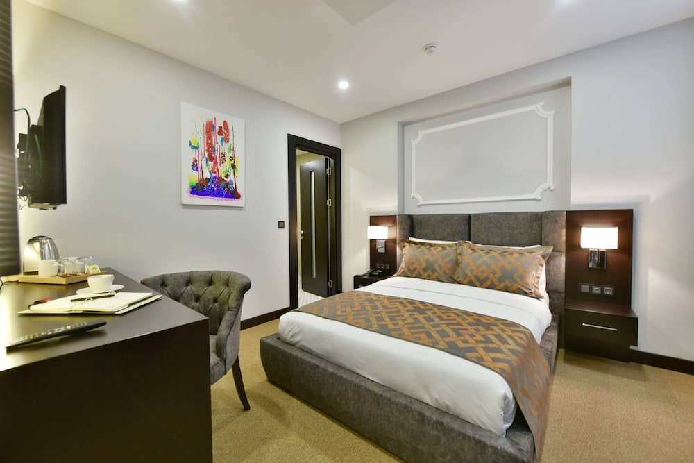 Economy Double Room photo 2