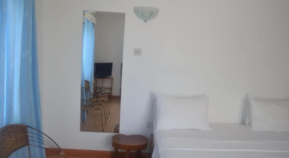 Standard Single Room, 1 Twin Bed, Refrigerator photo 2
